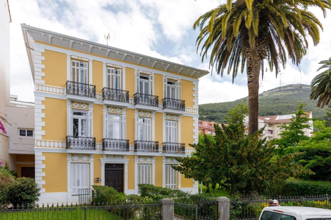 Apartamentos Casa Carre 1893 Santona Exterior photo